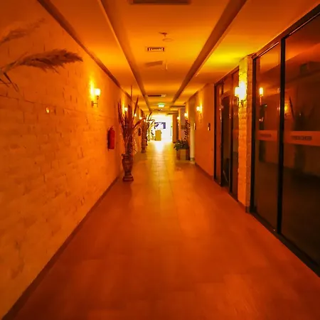 Point Beach&spa فندق 5*