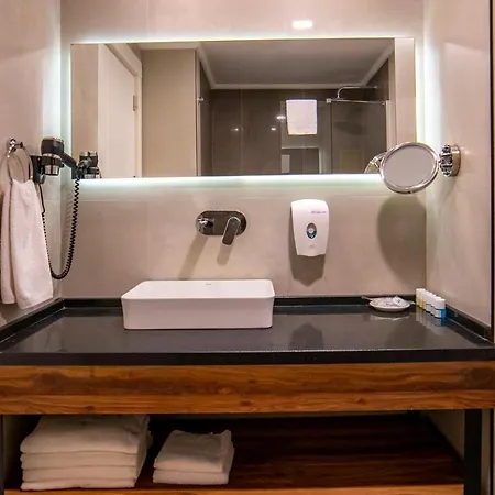 Point Beach&spa Hotel 5*