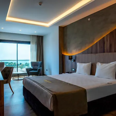 Hotel Point Beach&spa 5*