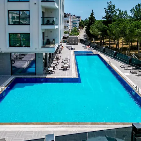 City Point Beach&spa 5*